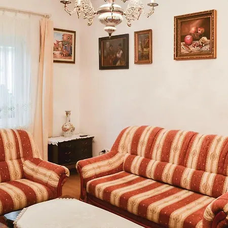 One-bedroom In *