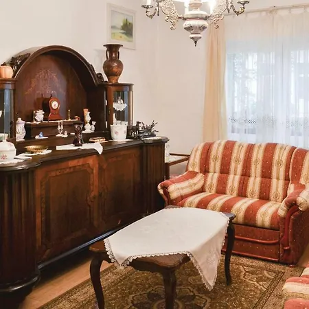 One-bedroom In *